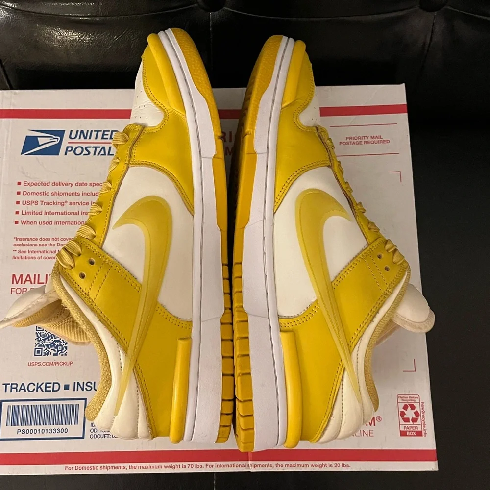 Women’s Nike Dunk Low Twist “Vivid Sulfur / Coconut Milk” Sz 11 - Picture 5 of 7